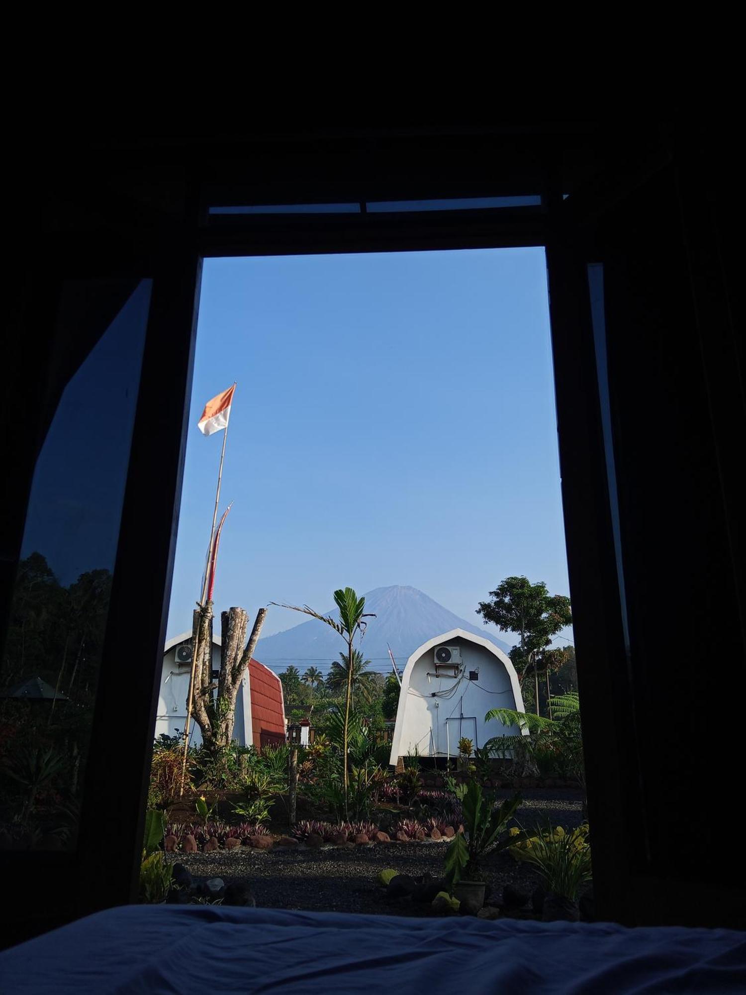 Indah Damai Cottages Sidomukti Habitación foto