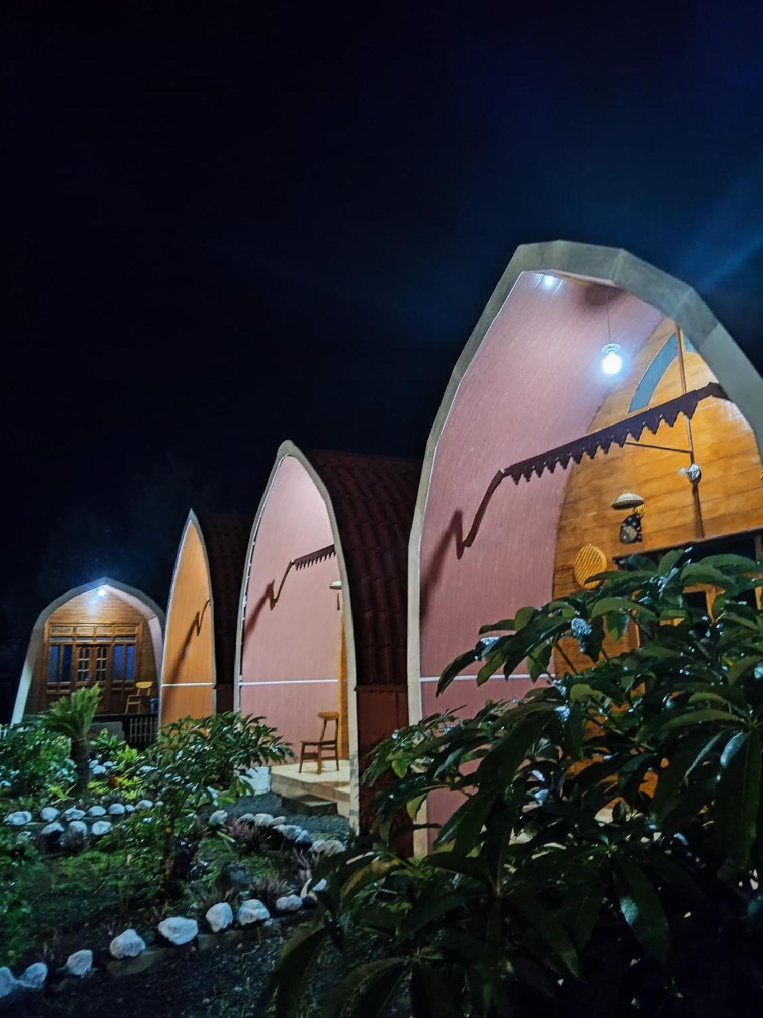 Indah Damai Cottages Sidomukti Exterior foto